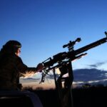 viyskoviy__protipovitryana_oborona__zima_2024_roku__harkiv__kulemet_braunin_gettyimages_2060667894_01e59a648b1b0dd44bc3506e827b375d_650x410.jpg