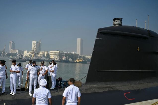 india-sub-afp.jpg