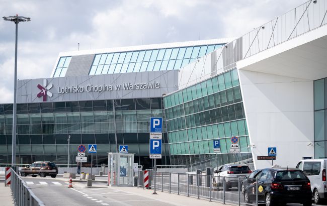 varshava_aeroport_shopena_gettyimages_1240153760_5440d7b76afaca67b9bfea45ca79ad29_650x410.jpg